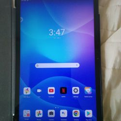 Lenovo Tablet 64 GB Cover And Charger Look New