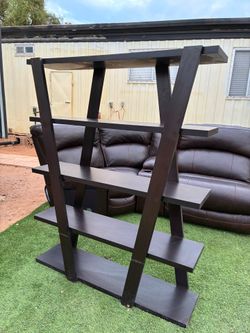 Modern A-frame open bookshelf
