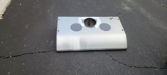 ZEPHYR VENT UNDER CABINET RANGE HOOD EXCELLENT CONDITION