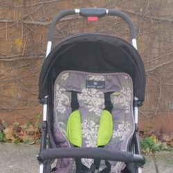 Lightweight stroller 