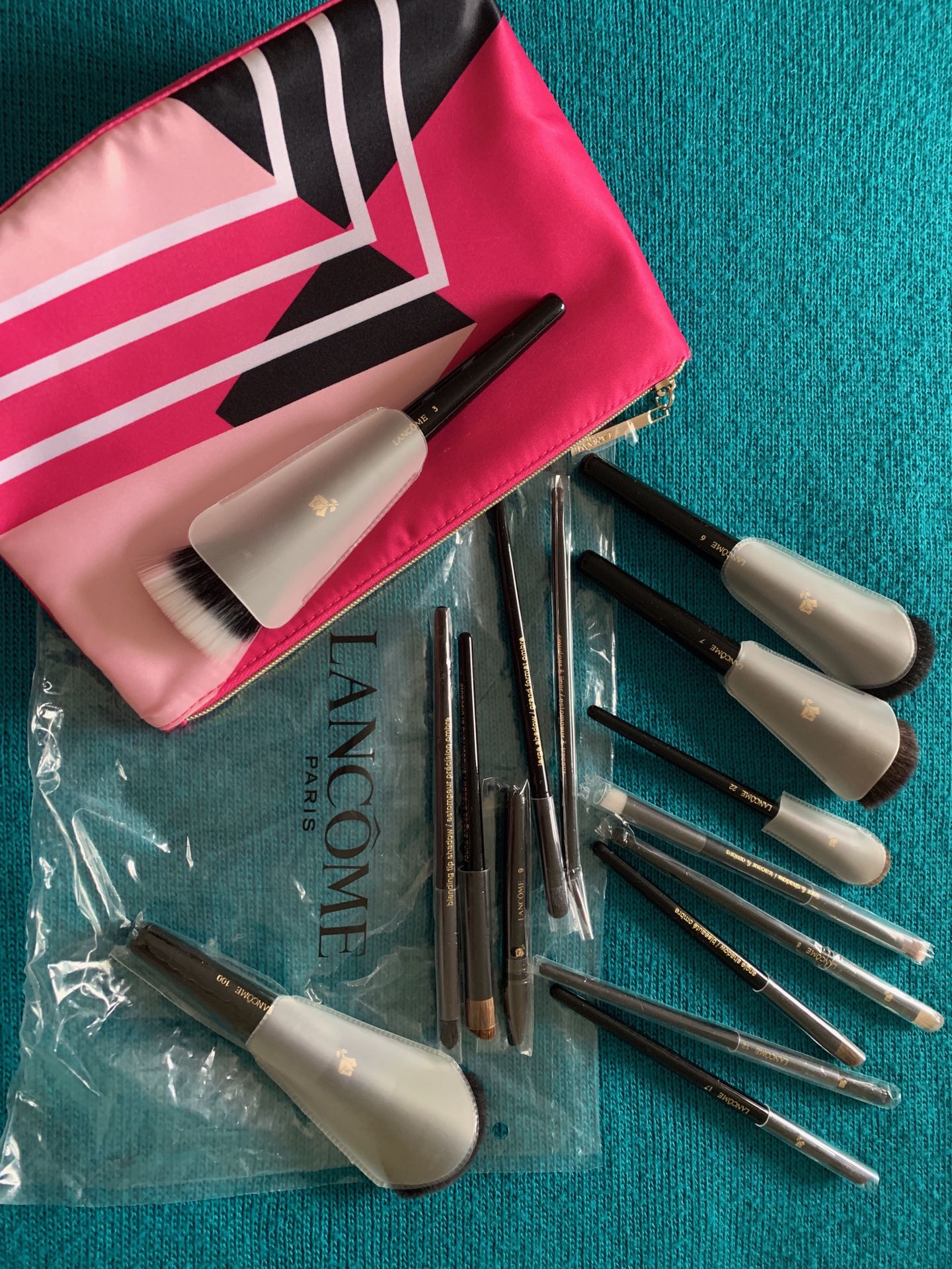 Lancome brush set with makeup bag