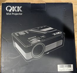 QKK Mini Projector 