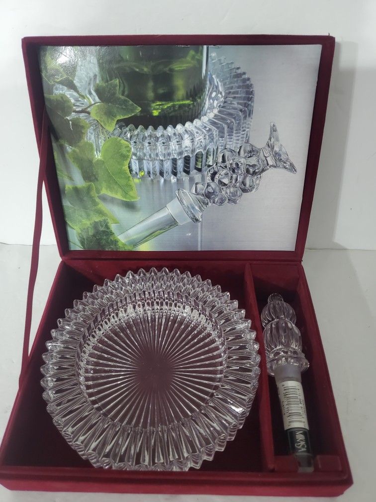 Mikasa Crystal Wine Set In Gift Box