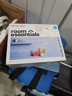 Room Essentials 200-Count String Lights Set
