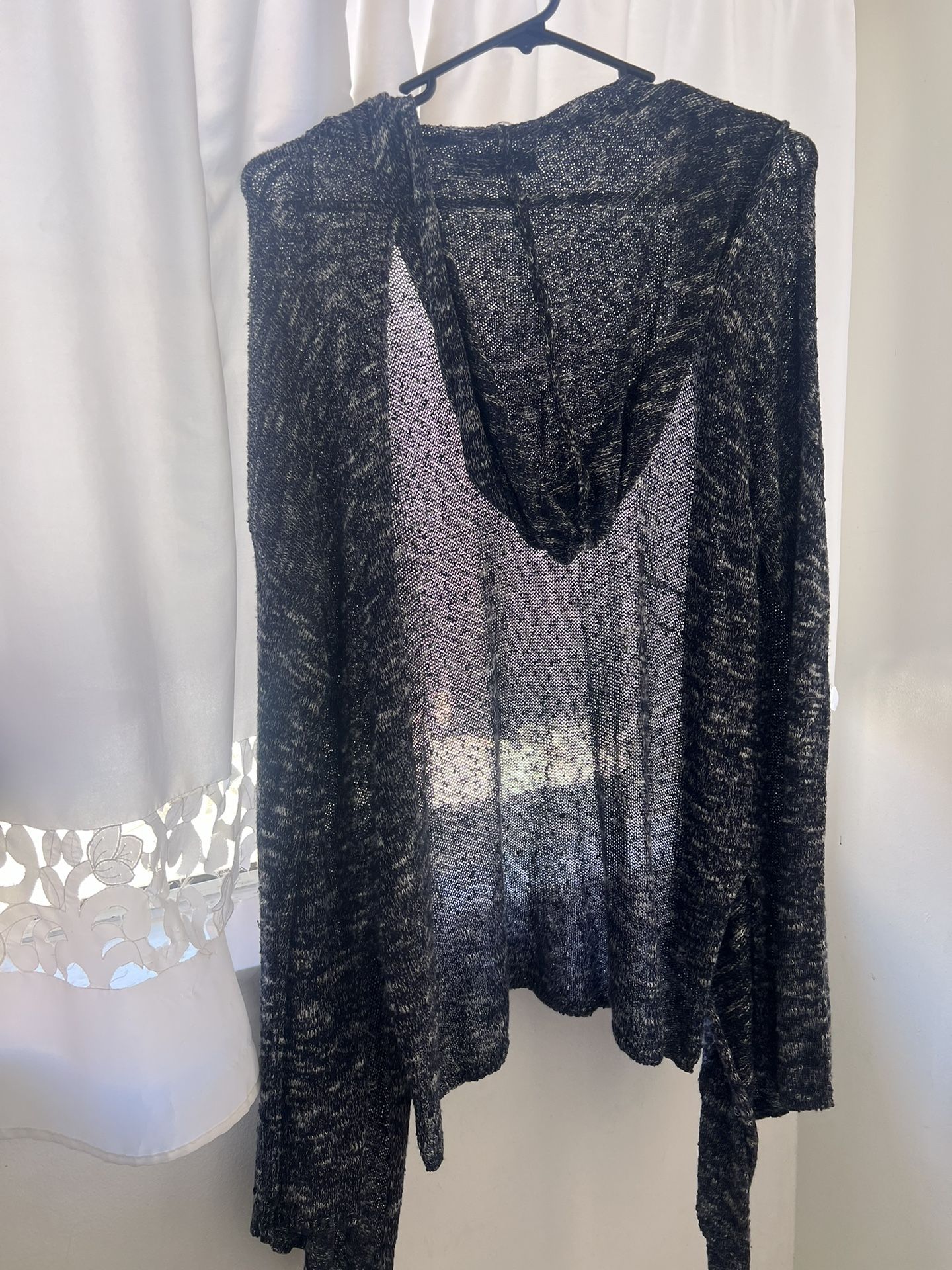 Abercrombie And Fitch Cardigan 