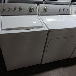 Whirlpool Washer And Dryer Set 