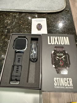 Luxium Stinger Smartwatch