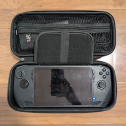 MSI Claw 7 handheld PC - Intel Core Ultra 7 version