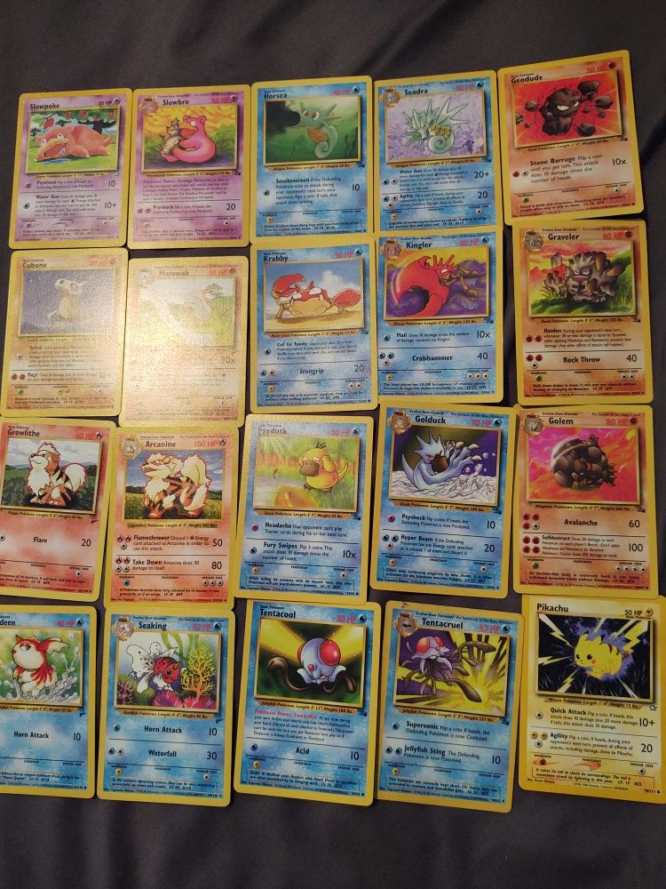 Pokemon card lot 105 cards