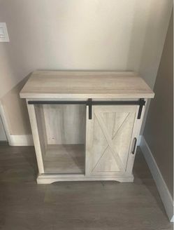 Farm House Style Stand