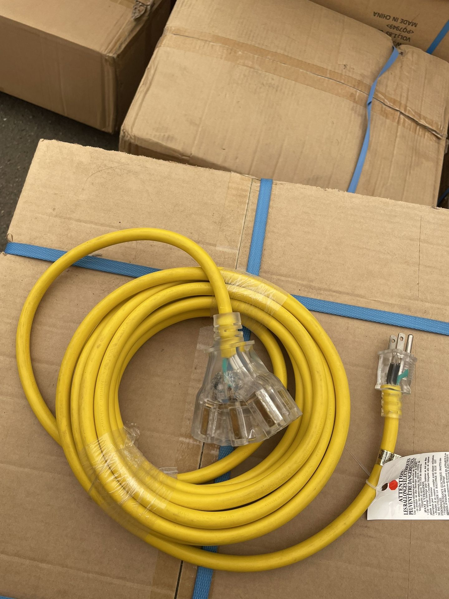 Extension Cord 25ft 12/3 Guage.