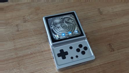Anbernic RG Rotate - Silver - Premium Aluminum Body - 32GB
