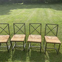 4 Beautiful Kitchen Chairs Or Dining Chairs With Rush Rattan / Cane Seats  For Kitchen  dinning Table
