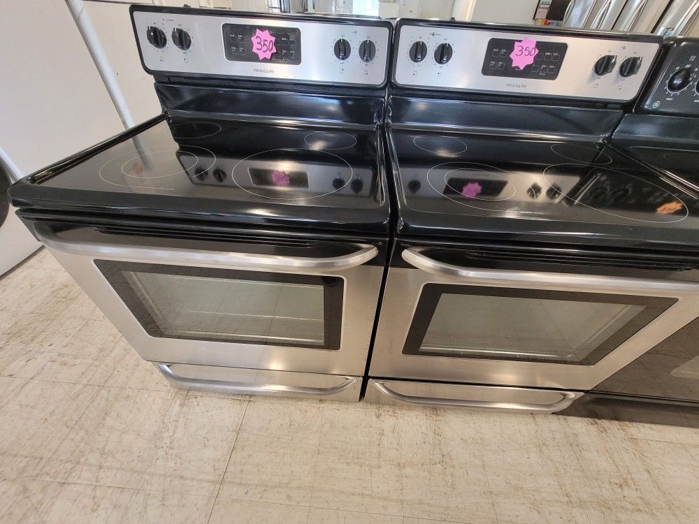 Frigidaire Electric Stove Used Good Condition With 90day's Warranty for ...