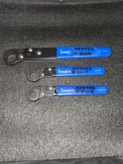 Swagelok Ratcheting Wrenches (3) - Good Condition