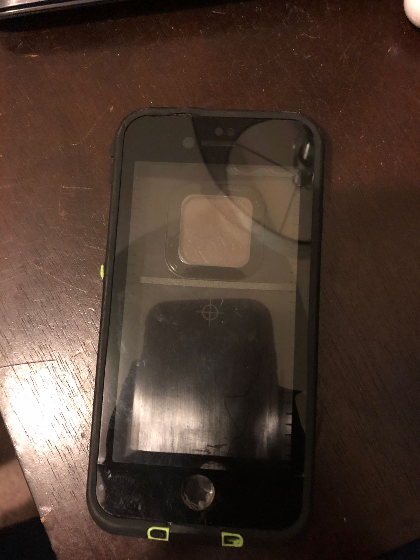 Life proof iPhone 8 case