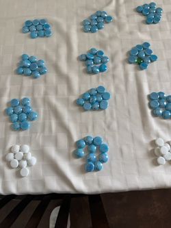Glass pebbles