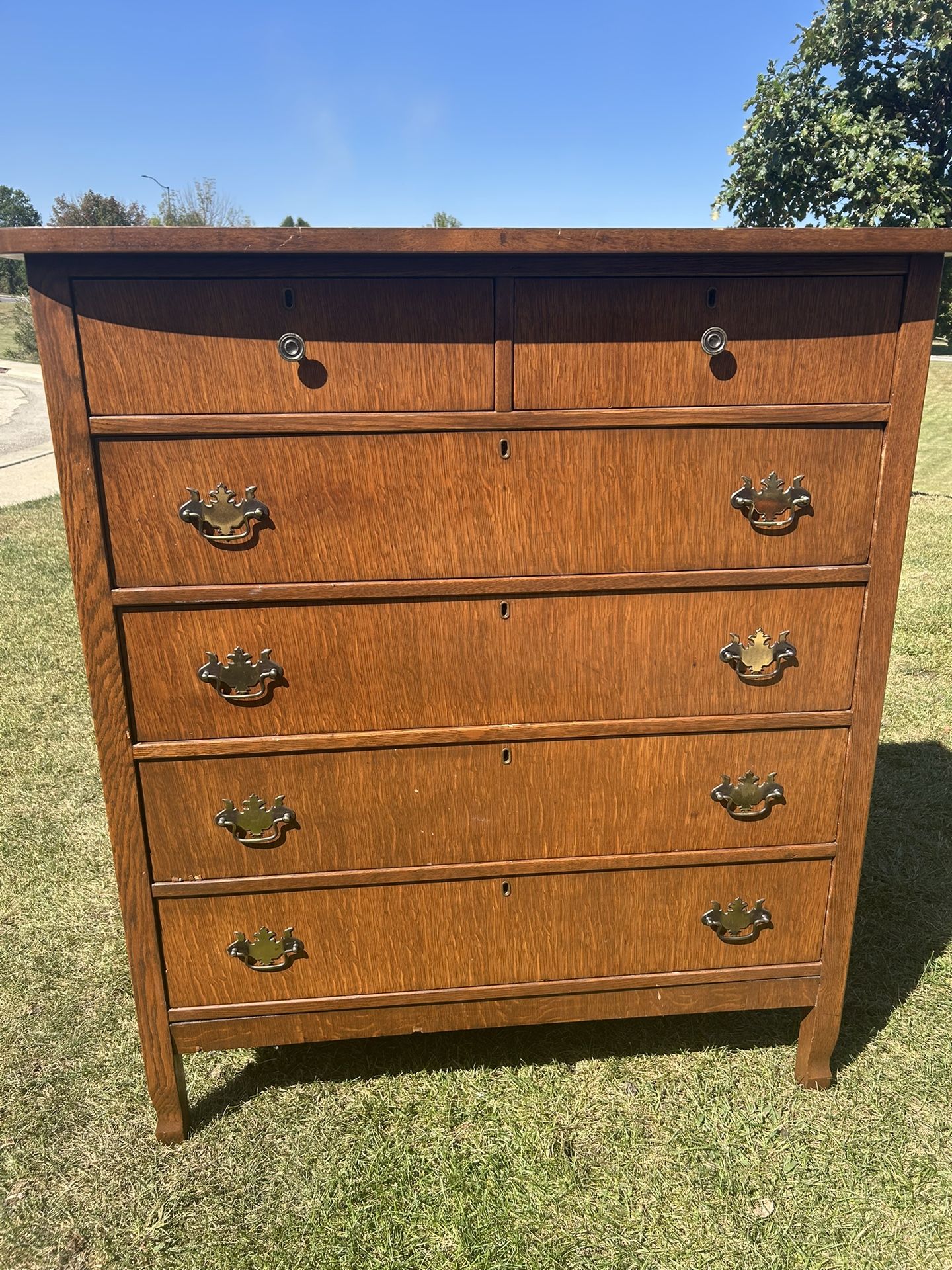 Dresser