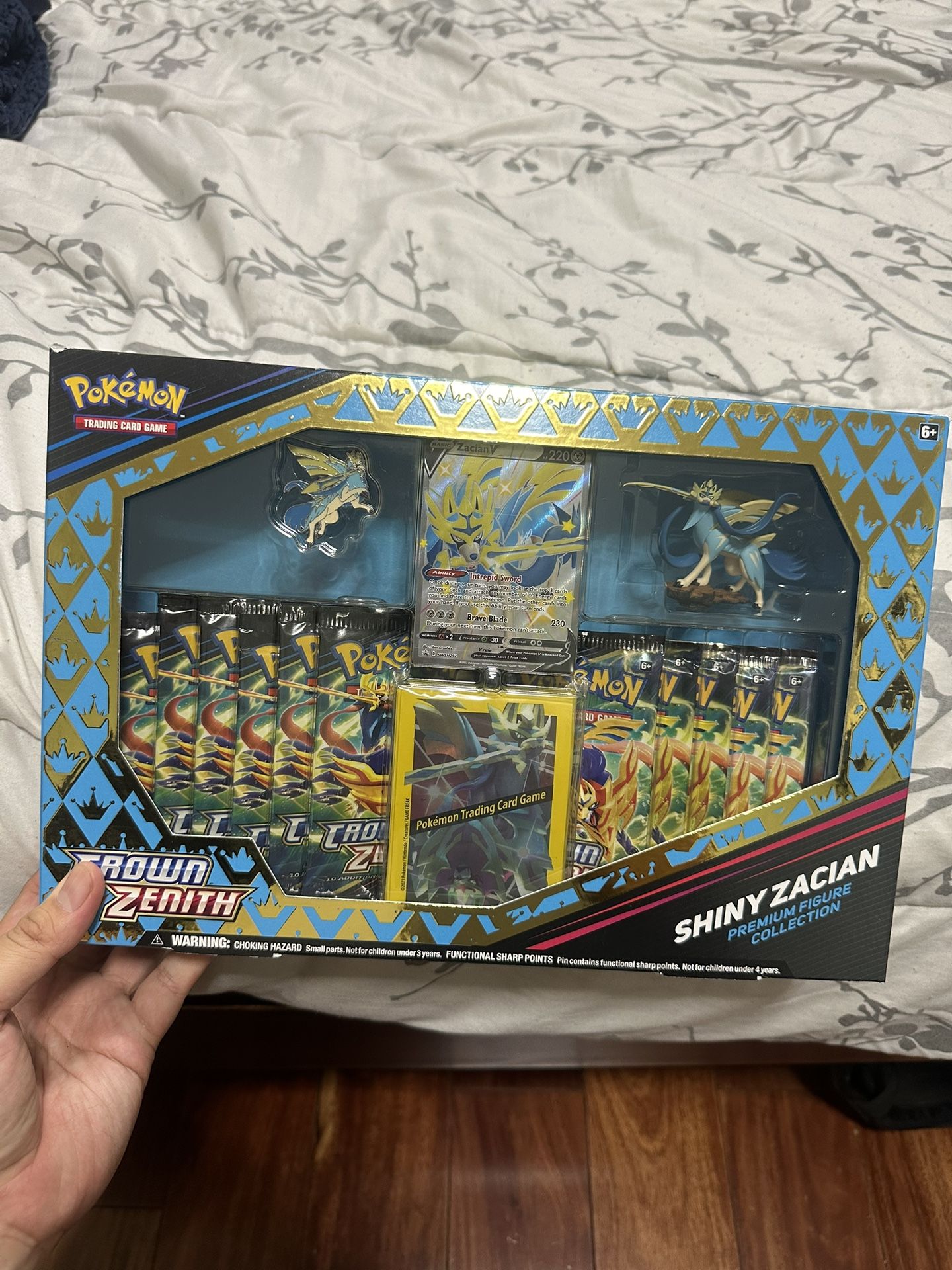 Pokémon TCG Crown Zenith Shiny Zacian Collection Box - Factory Sealed