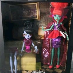 MONSTER HIGH SKULLECTOR BEETLEJUICE AFTERLIFE WAITING ROOM 2 PACK DOLL SET NEW IN BOX