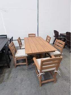 Polywood Farmhouse Dining Set