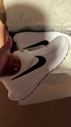Shoes brand new nikey 11  1/2  slip on
