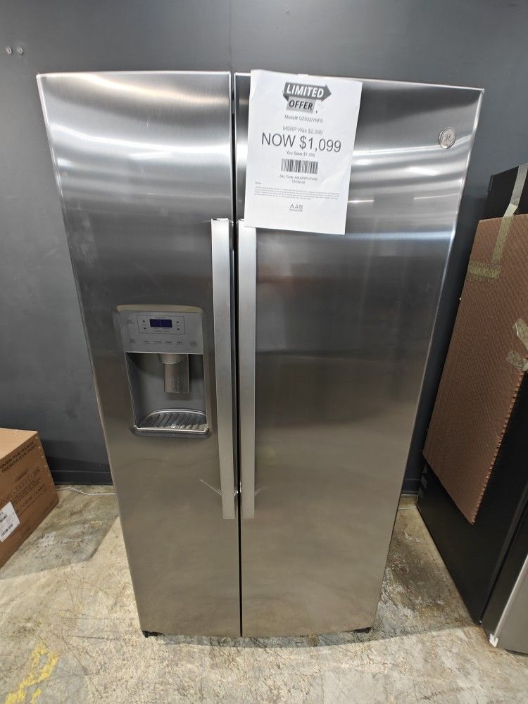 GE 36inch side by side counter depth refrigerator