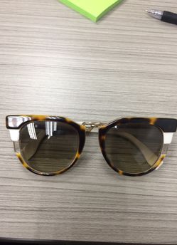 Fendi sun glasses