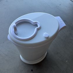 Ubbi Diaper Pail Trashcan 
