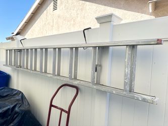 Aluminum Extension Ladder