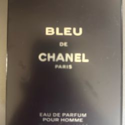 Chanel bleu