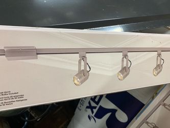 Halogen track lighting kit