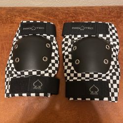 Skateboard Or Skates Elbow Pads