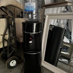 Hot and cold water filter