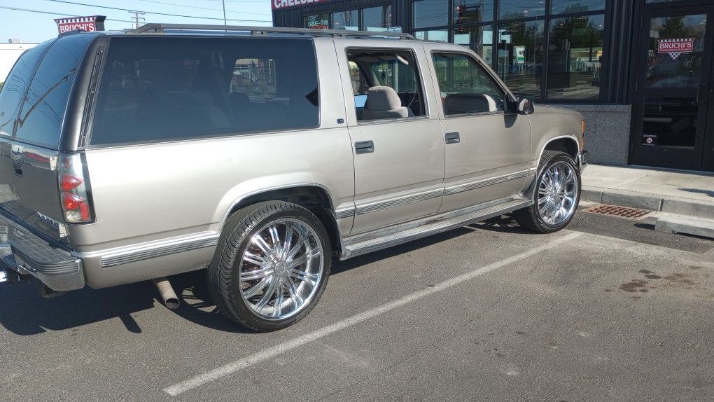 1999 Chevrolet Suburban