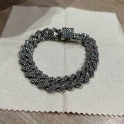 14MM Iced Prong Link Cuban Bracelet ✨