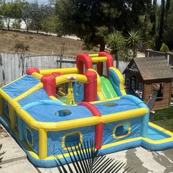 Inflatable Bounce House with Blower