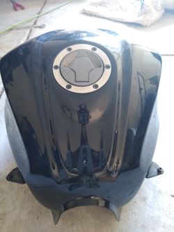 2014 Kawasaki 300 (gas tank)