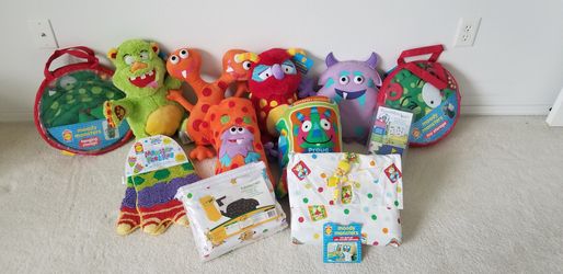 Crayola & Moody Monster bedroom