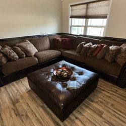 Large Sectional Couch + Ottoman 