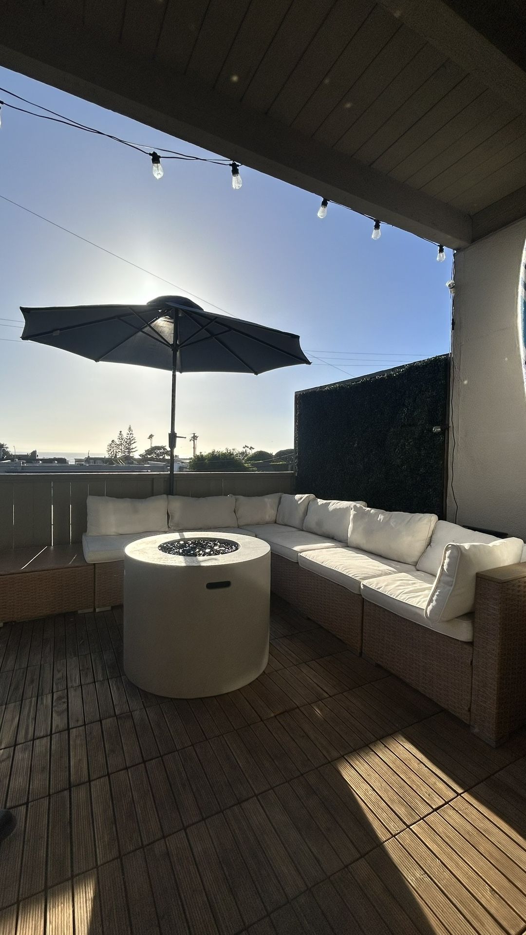 Outdoor Sectional With Side Table