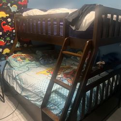 Full/ Twin Bunk Bed 