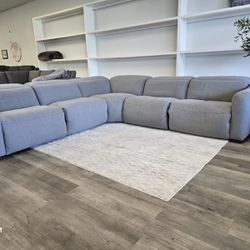 Comfortable Sectional With 3 Recliners