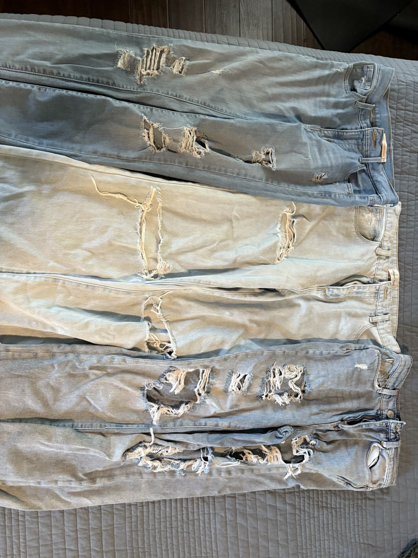 Women’s Jeans Size 27