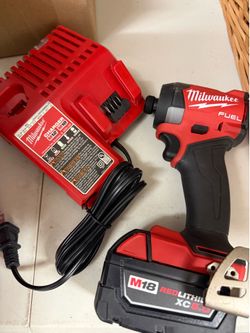 M18 1/4” Impact with 5.0 battery and charger