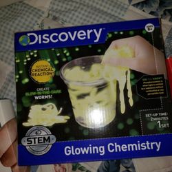 (NEW) GLOWING CHEMISTRY SET
