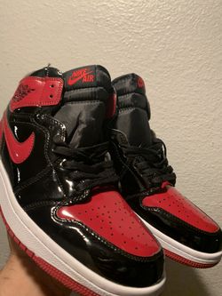Nike Air Jordan 1’s Custom (Red & black) Size: 8.5