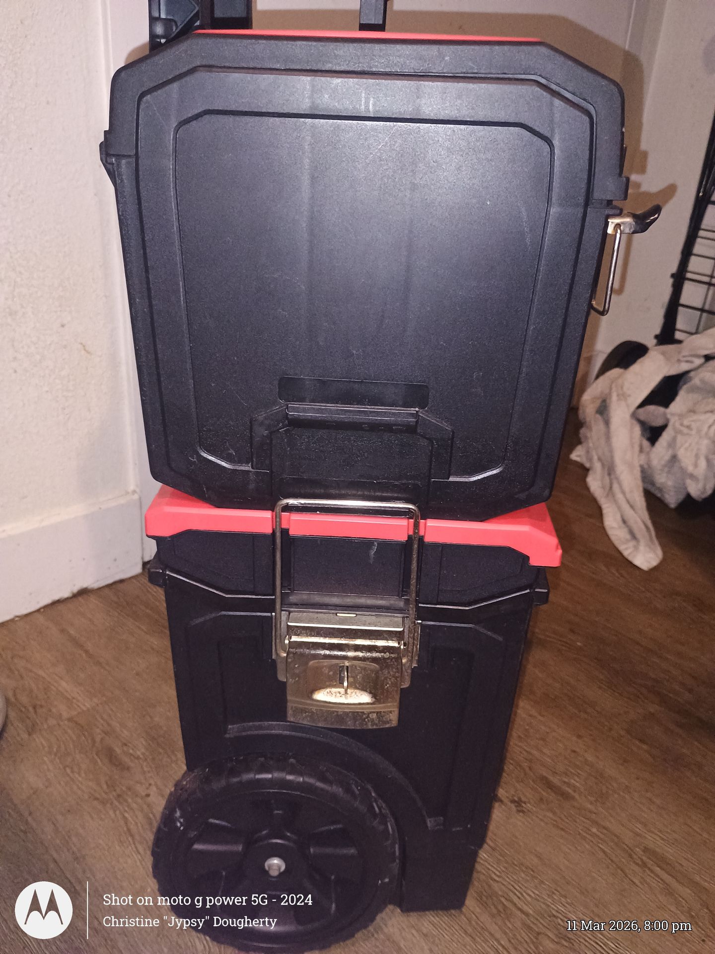 Craftsman 3-piece rollaway workstation