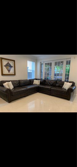 REAL BROWN LEATHER SECTIONAL