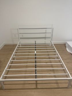 Full Size Metal Bed Frame White– $30 – DTLA Pickup